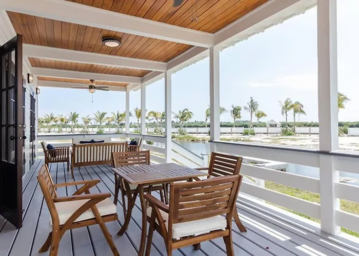 Ferienhaus Athena's Mahogany House And Mistico Club Boat Shuttle *
