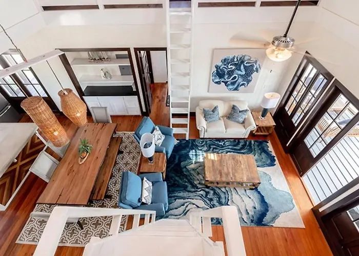 Athena's Mahogany House And Mistico Club Boat Shuttle * San Pedro (Ambergris Caye)